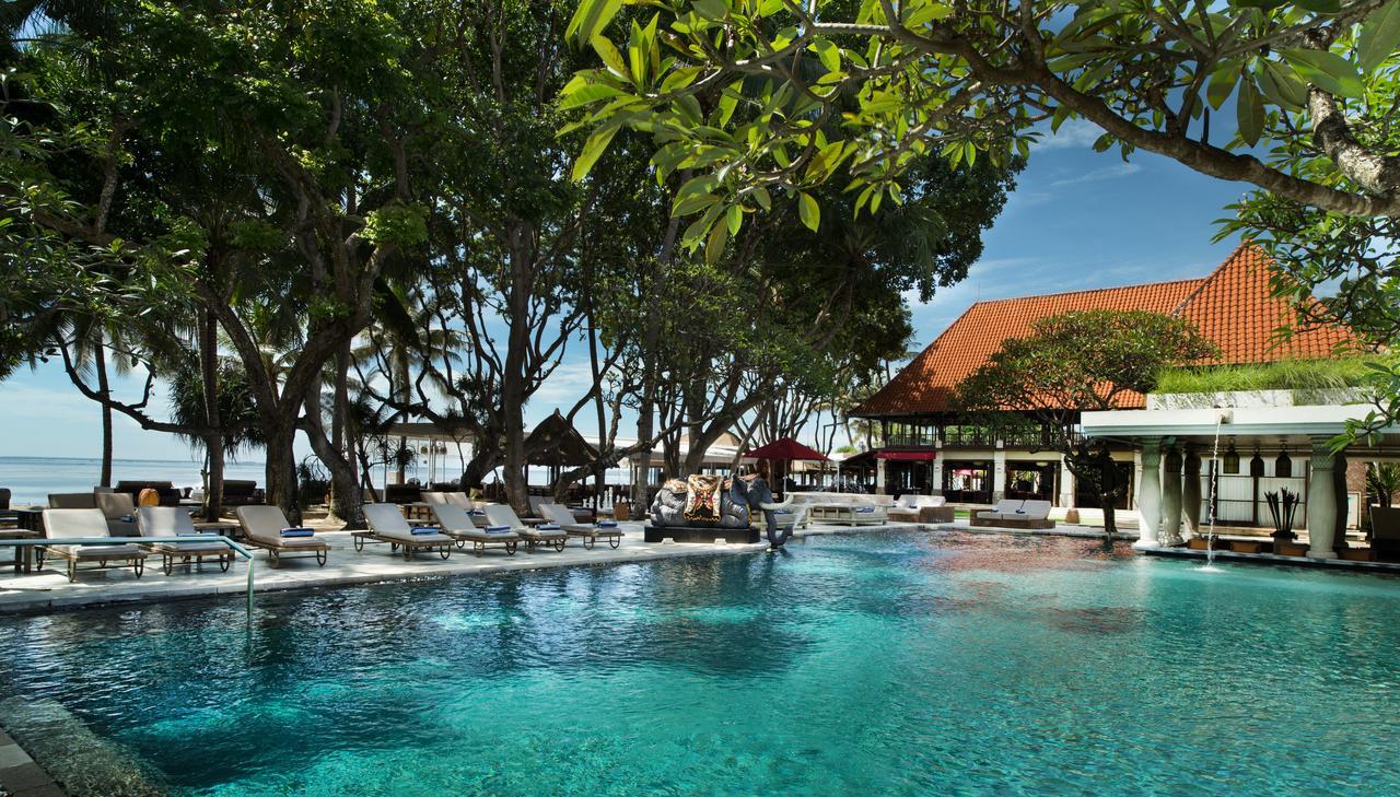 Puri Santrian Beach Resort And Spa Санур Екстер'єр фото