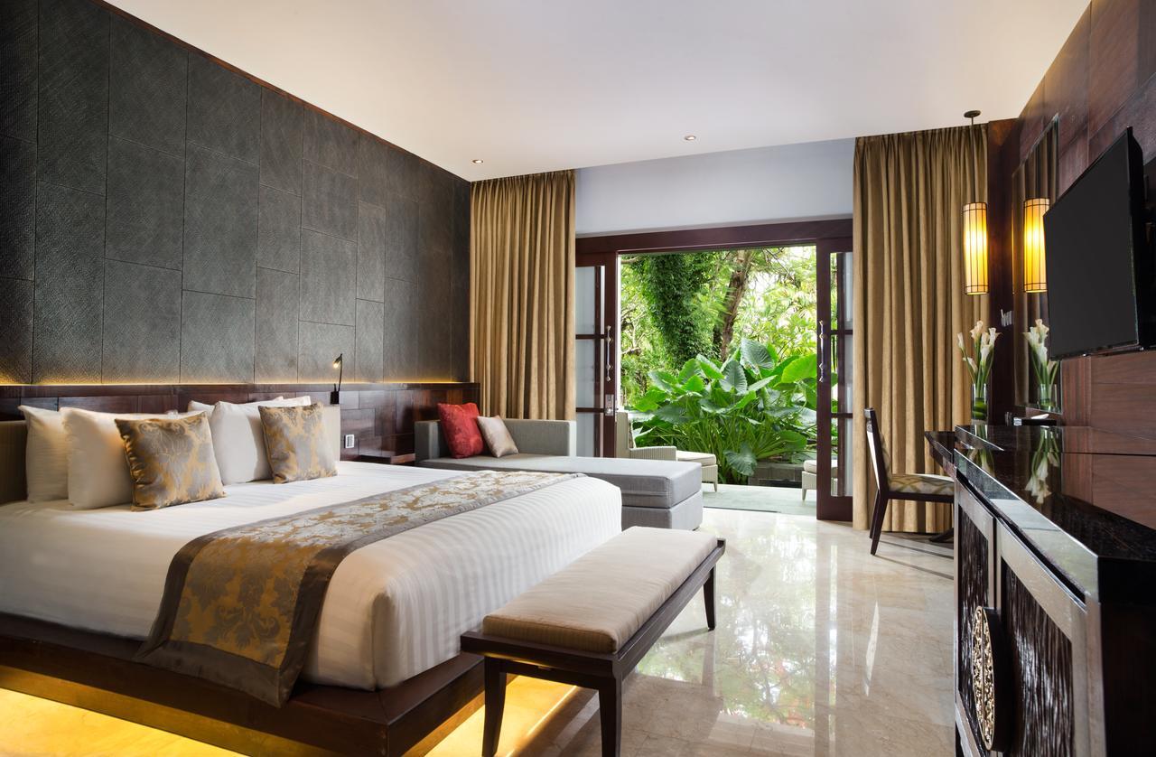 Puri Santrian Beach Resort And Spa Санур Екстер'єр фото