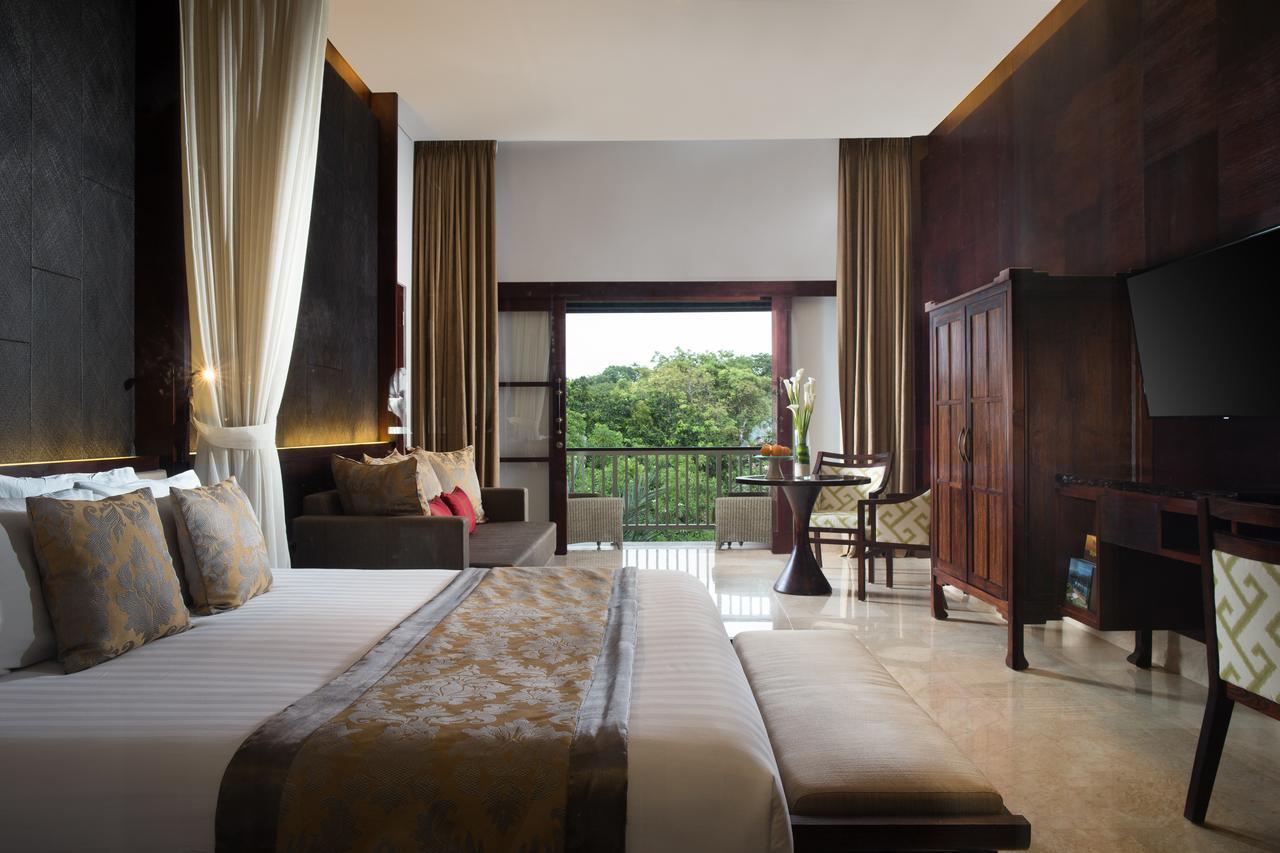 Puri Santrian Beach Resort And Spa Санур Екстер'єр фото