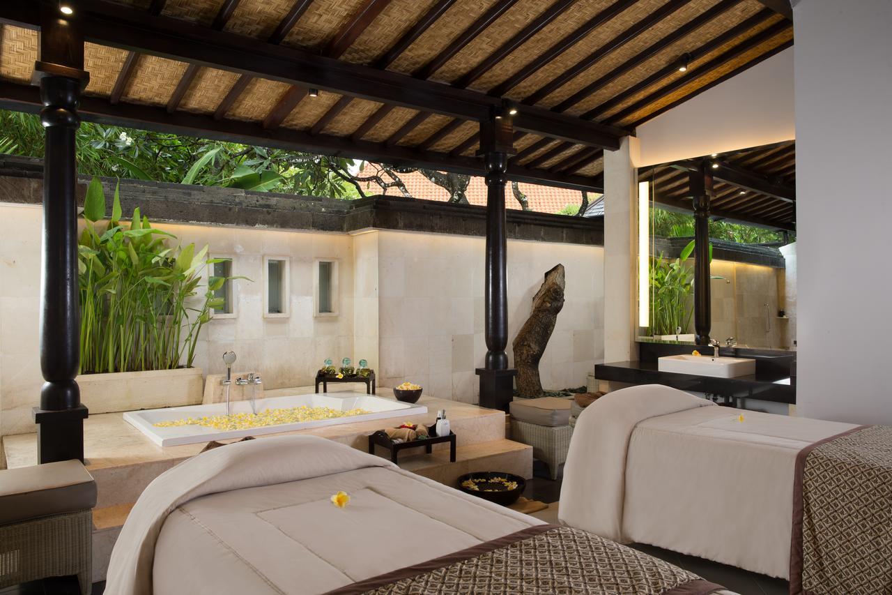 Puri Santrian Beach Resort And Spa Санур Екстер'єр фото