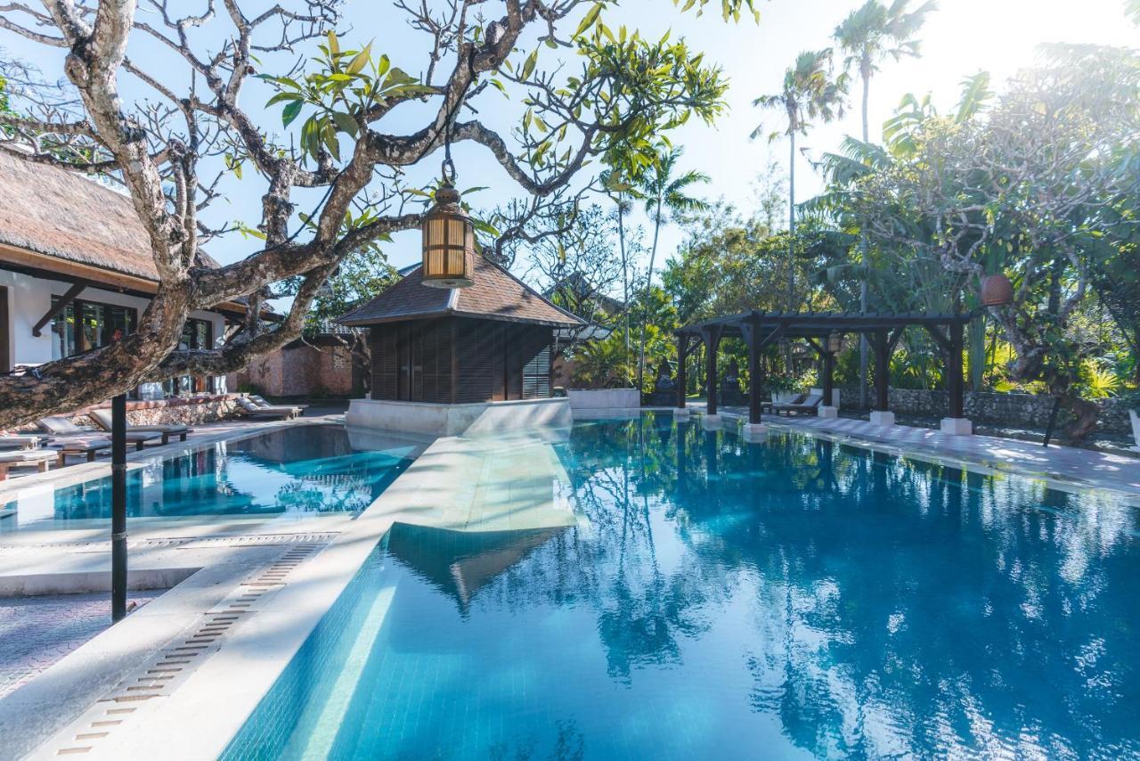 Puri Santrian Beach Resort And Spa Санур Екстер'єр фото